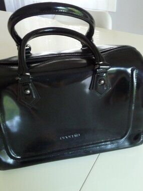 CROMIA GLOSSY LEATHER SATCHEL 2 TOP HANDLE MIDDLE ZIP DIVIDER 2009 y NEW NO TAGS